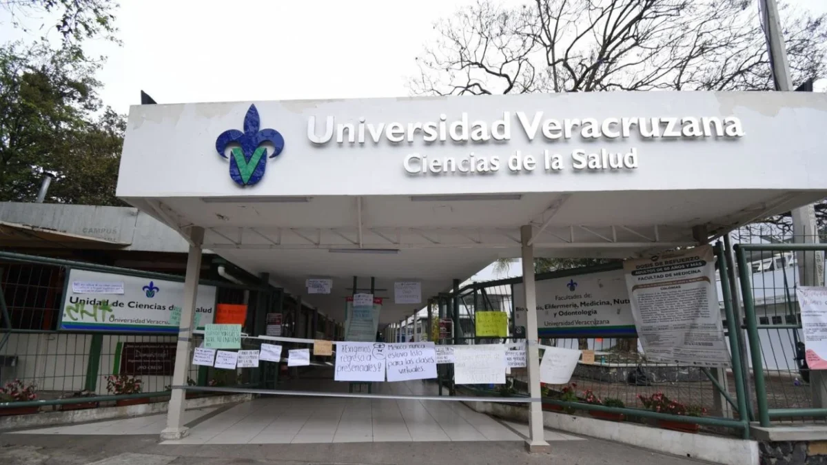 La Universidad Veracruzana exigió a las autoridades gubernamentales y a la Fiscalía General del Estado, la aparición inmediata y con vida de alumna.