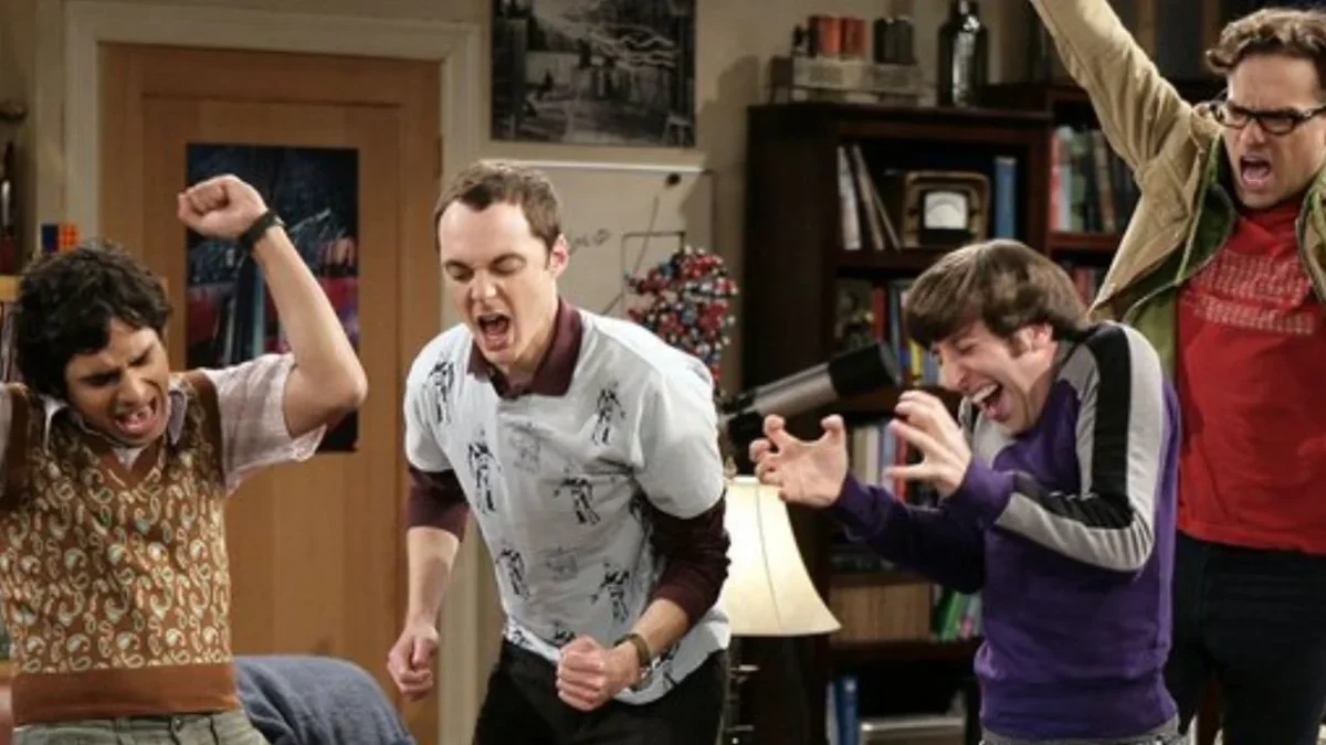 The Big Bang Theory continúa expandiéndose. HBO Max dará luz verde a Stuart Fails to Save the Universe.