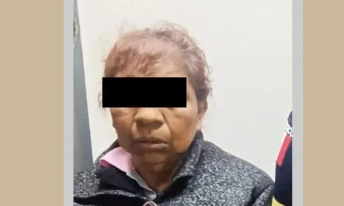 Cae presunta 'dealer' en EdoMéx, vendía dulces y droga en su puesto ambulante