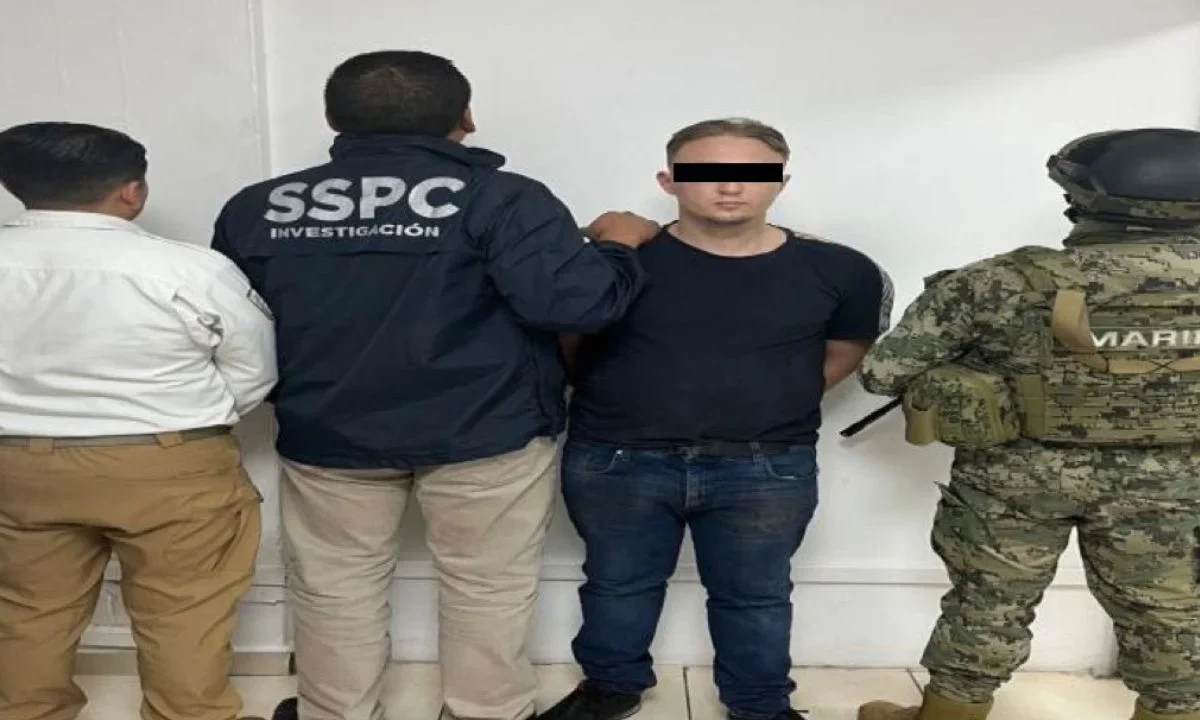 Kenneth "N" de 30 años es proveedor de armas del Cártel de Sinaloa y está vinculados a delitos contra la salud y pedofilia.