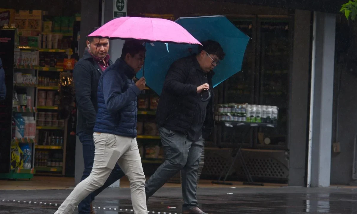 Se activa la alerta amarilla en 12 alcaldías de la CDMX tras el pronóstico de lluvias fuertes