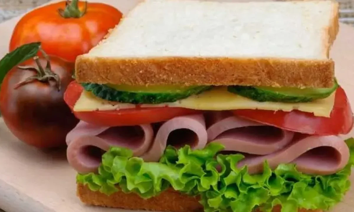 Ten cuidado con el jamón que eliges para el sándwich de regreso a clases
