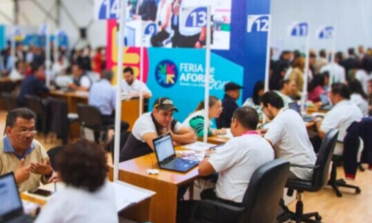 Regresa la Feria de las Afores al Zócalo de la Ciudad de México