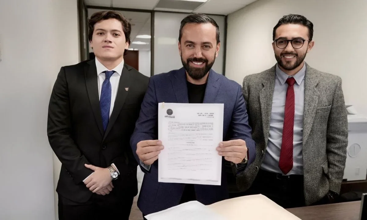Morena va por Comisión para investigar el cártel inmobiliario