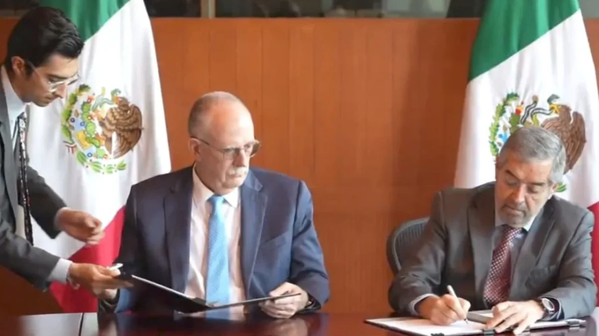 Hoy se llevó a cabo la firma del convenio entre la SRE y Agricultura, así como del acuerdo específico de cooperación entre AMEXCID y CIMMYT.