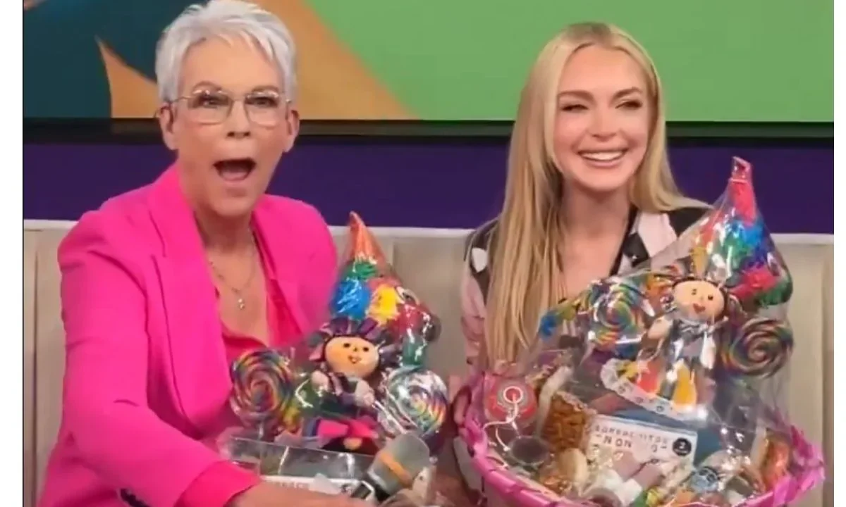 Jamie Lee Curtis y Lindsay Lohan reciben especial regalo en Hoy