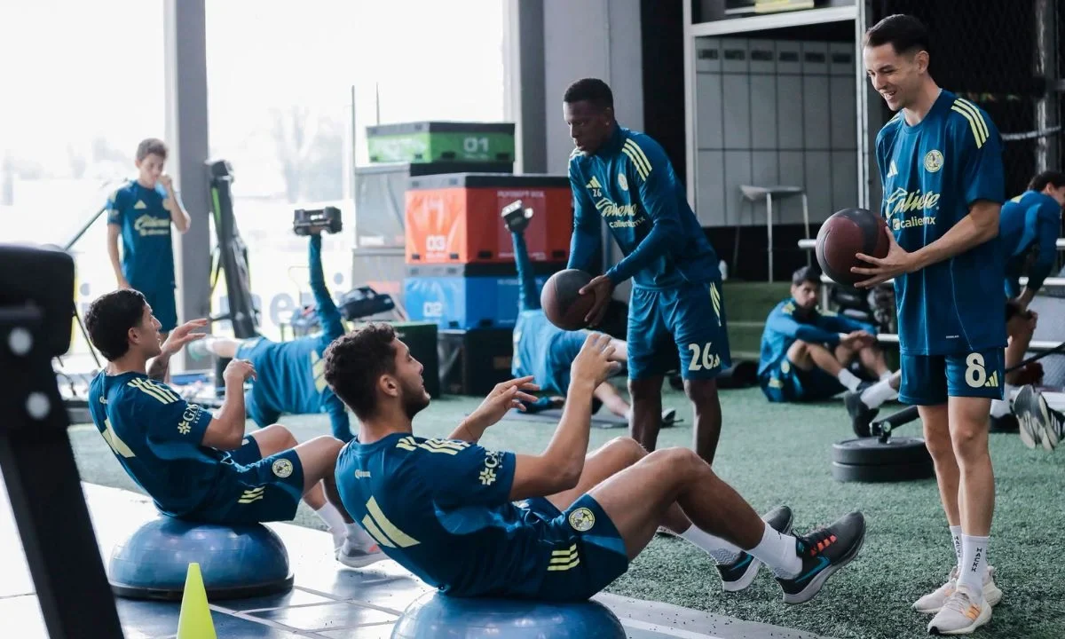 De cara al Apertura 2025, América busca reafirmar el proyecto de André Jardine tras caer en la final ante Toluca, sin recurrir a fichajes mediáticos.