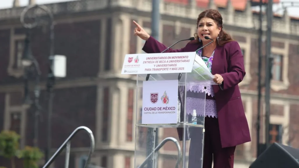 Brugada rechaza violencia en marcha contra la gentrificación y llama a la lucha pacífica. Noticias en tiempo real