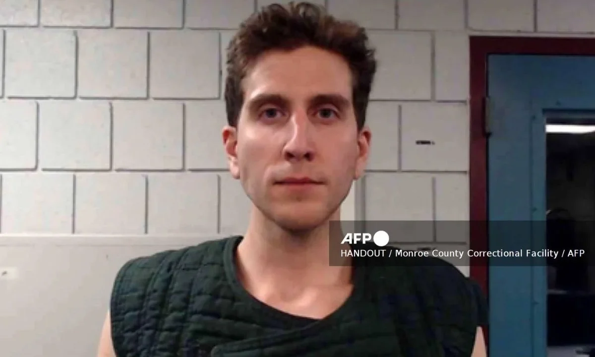 Bryan Kohberger, estudiante de criminología estadounidense, recibe cadena perpetua por asesinar a 4 jóvenes.
