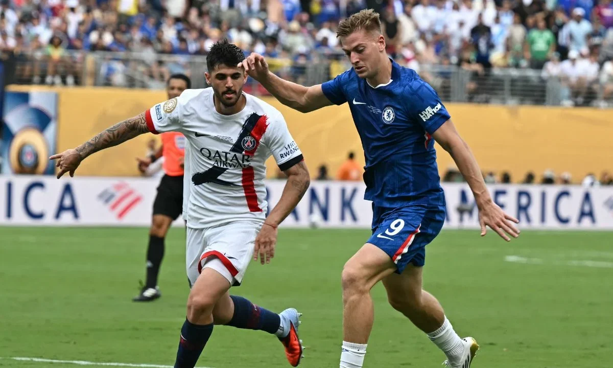 Eficaces en área rival y con la figura individual del Cole Palmer, Chelsea se proclamó campeón del Mundial de Clubes en su primera edición bajo un formato de 32 participantes y luego de superar 3-0 al París Saint-Germain en la final disputada en Nueva York, Estados Unidos.