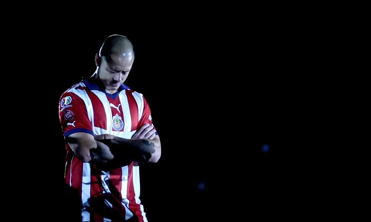 Desde su reincorporación a Guadalajara en 2024, el delantero de 37 años apenas suma dos goles con Chivas en 22 partidos jugados y solo uno en tres temporadas dentro de la LigaMX