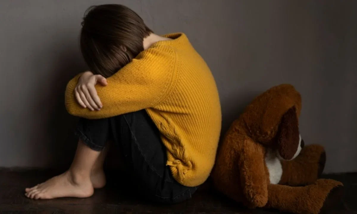 El legislador del sol azteca, Pablo Trejo, apuntó que estas agresiones contra niñas, niños y adolescentes dejan una marca imborrable.