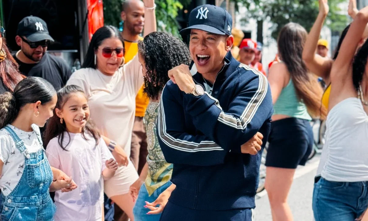 Con 'Sonríele', el cantante Daddy Yankee vuelve a la música luego de un retiro momentáneo. y ahora con una etapa más cristiana.