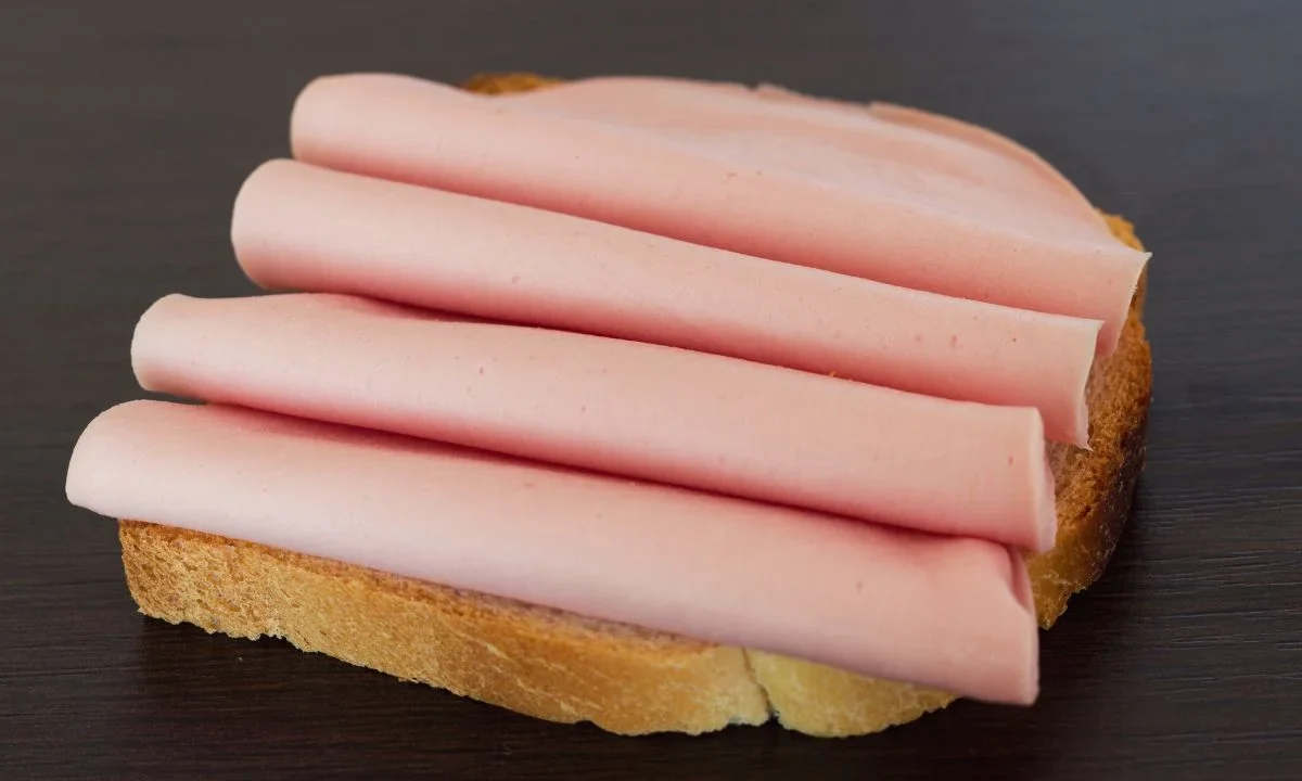 Entérate cuáles son los verdaderos ingredientes del jamón que comemos regularmente en sandwiches, tortas y otras preparaciones según Profeco.