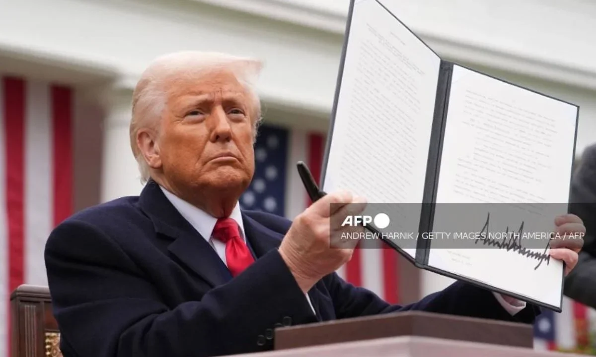 Donald Trump cierra acuerdo comercial con Vietnam