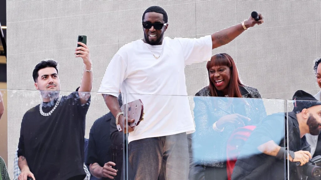 El futuro de Diddy Combs en la industria . Noticias en tiempo real