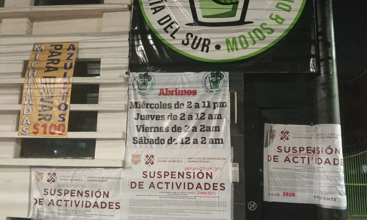 Policías, personal de Protección Civil y del Invea verifican que los establecimientos mercantiles funcionen bajo las normas.