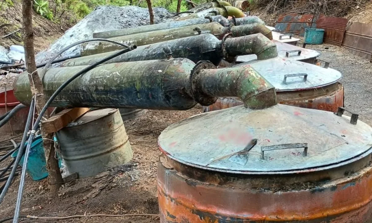 En Nayarit destruyen 'narco laboratorio' de metanfetamina con valor de 4.7 mmdp