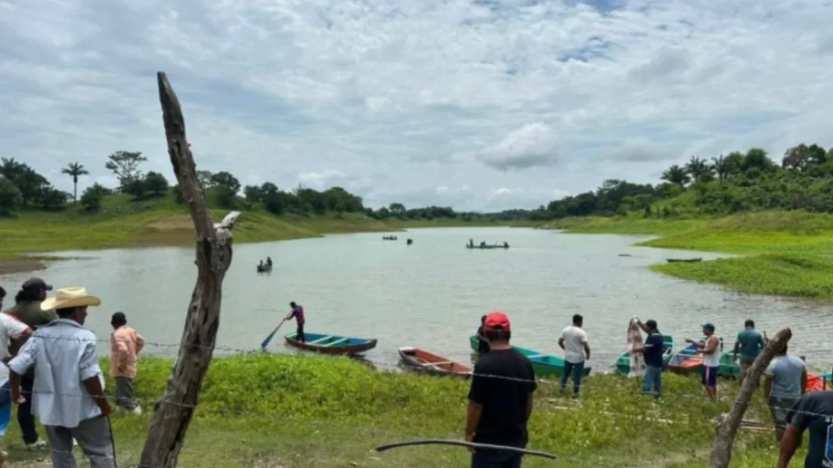 En Oaxaca, tres personas murieron y una desapareció al ser arrastrados por la corriente de un arroyo en el municipio de San Pedro Ixcatlán.
