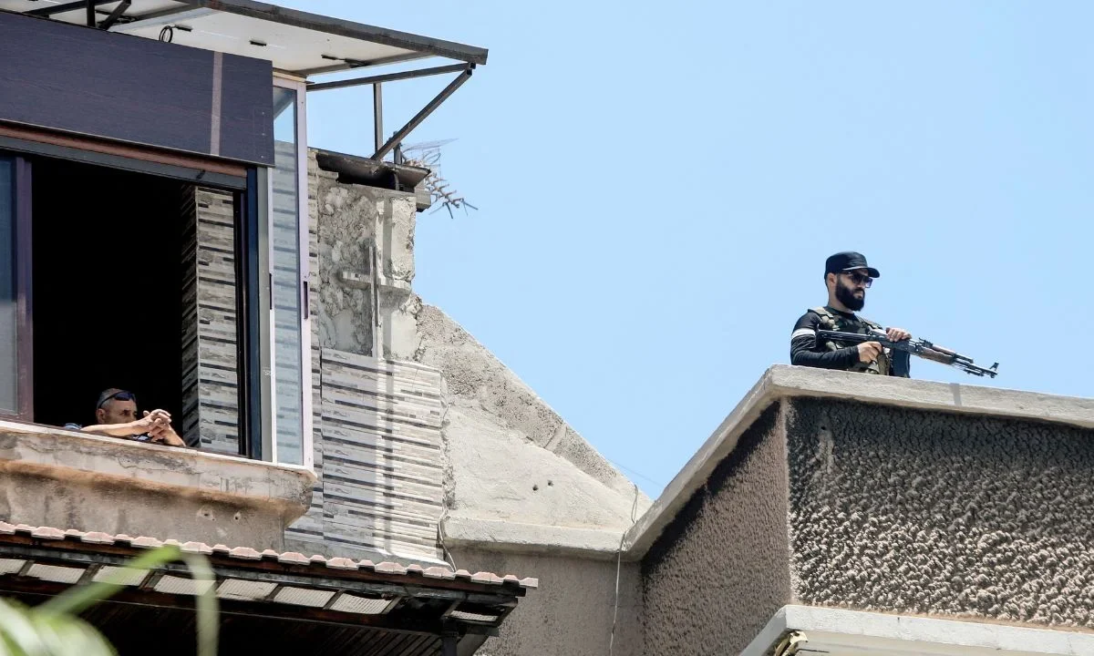 De acuerdo al observatorio de guerra al menos ocho personas murieron en enfrentamientos entre tribus en Siria.