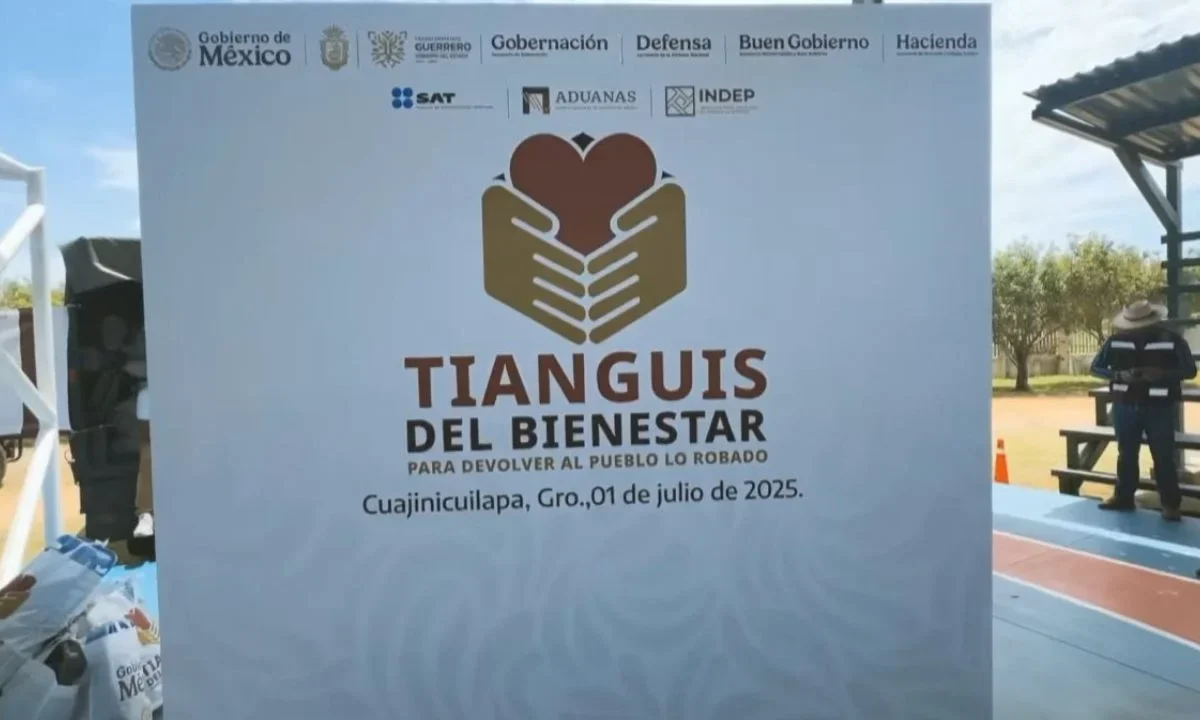 Familias se benefician en Tianguis del Bienestar con objetos incautados al crimen: Rosa Icela Rodríguez