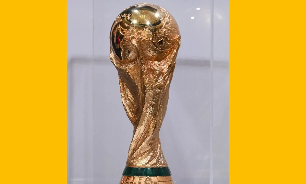 Desde noviembre, la FIFA activó una fila virtual con un anticipo de 10 mil pesos por persona para obtener preferencia.