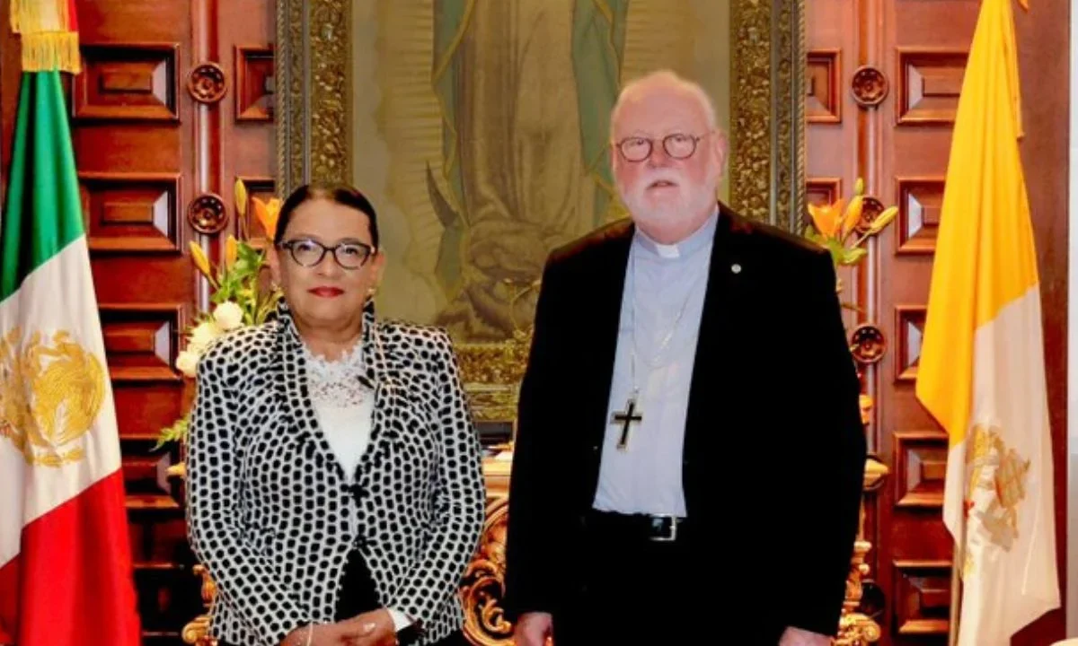 Fraternal y cordial reunión con el canciller del Vaticano, señaló Rosa Icela Rodríguez.