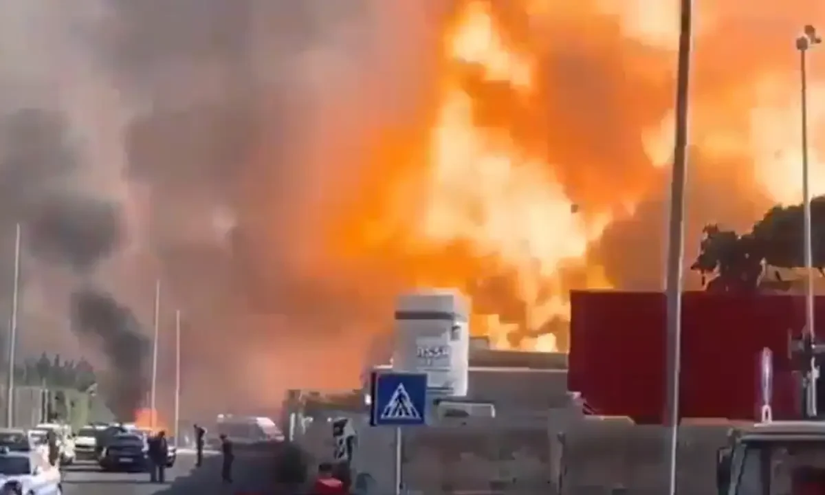 explosión en una gasolinera en Roma