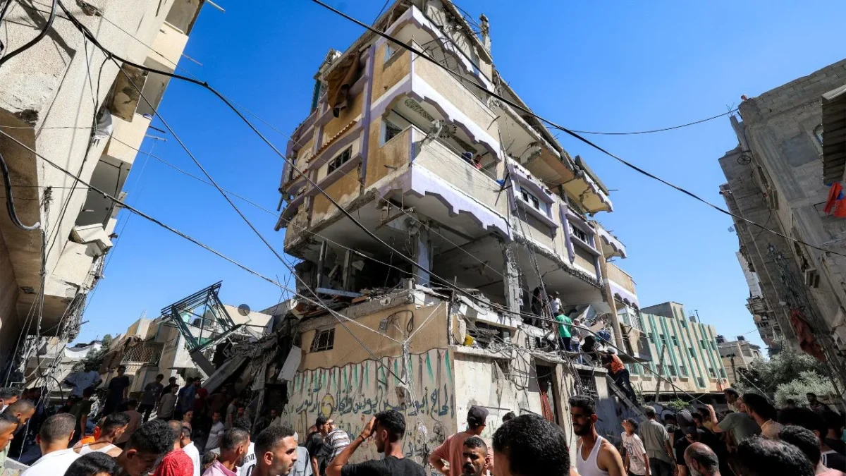 Según una fuente palestina cercana al proceso, las conversaciones iniciaron a las 18:30 GMT en la capital catarí