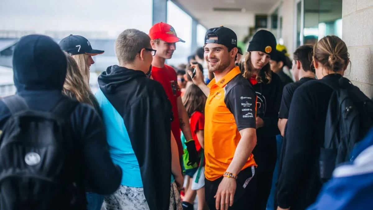 Patricio O'ward regresa a un trazado en donde se ha acostumbrado a conseguir podios y pelear en la parte alta con el Arrow McLaren