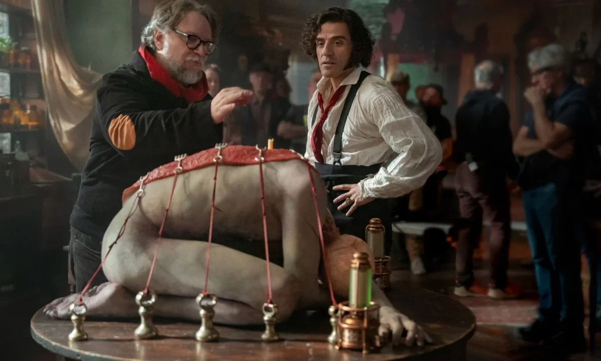 Del Toro ha mencionado que su versión de Frankenstein será tanto una obra gótica como un drama familiar oscuro.