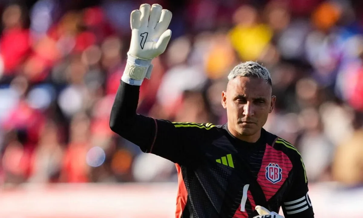 Keylor Navas afina detalles para cerrar su llegada a Pumas