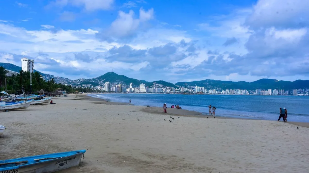 Lanzan Semarnat y Cofepris aplicación para monitorear calidad de playas del país