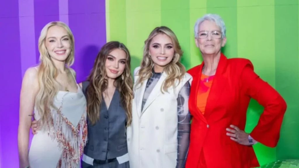 Lindsay Lohan y Jamie Lee Curtis llegan a CDMX para la premier de “Otro Viernes de Locos”.