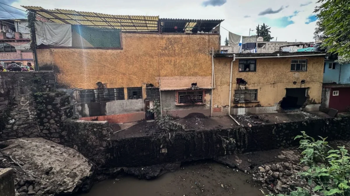Lluvias afectaron 105 viviendas en Magdalena Contreras y rebasó promedio histórico, señalaron autoridades capitalinas.