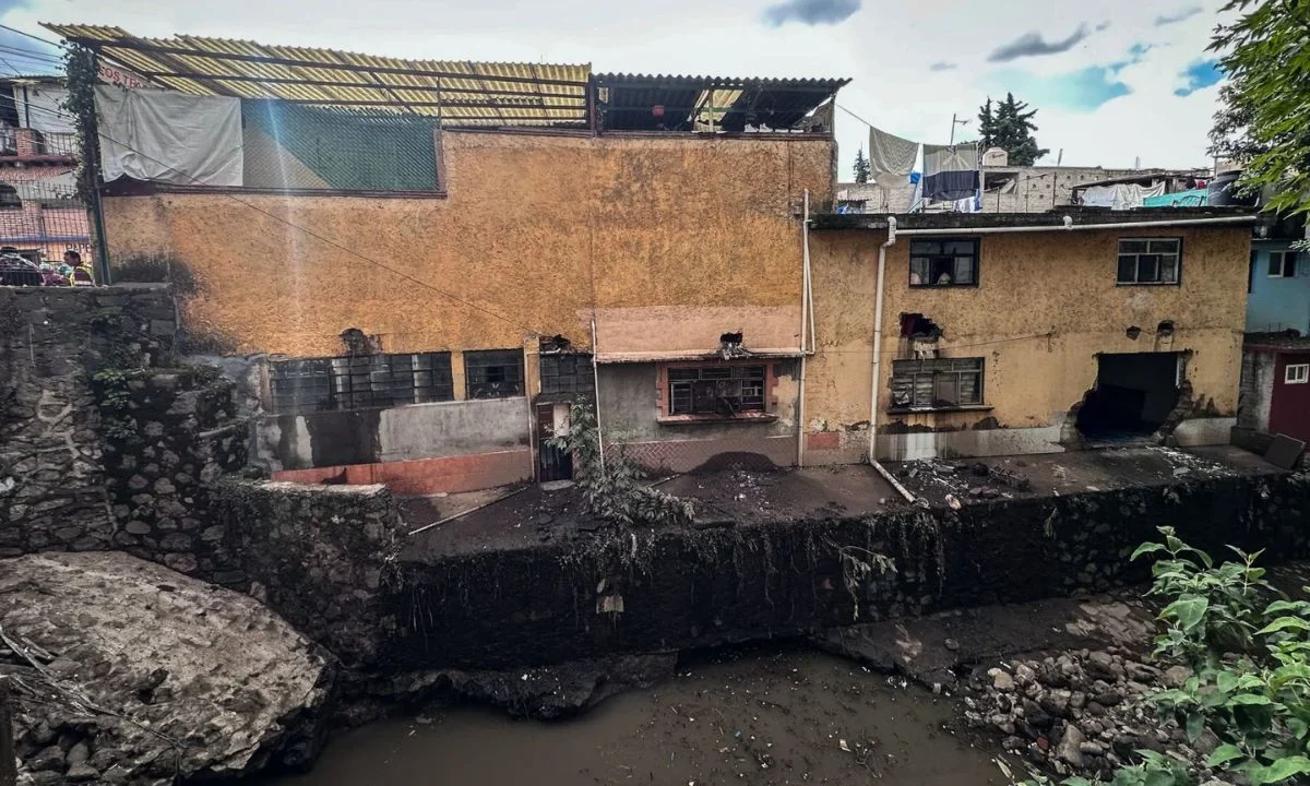 Lluvias afectaron 105 viviendas en Magdalena Contreras y rebasó promedio histórico, señalaron autoridades capitalinas.