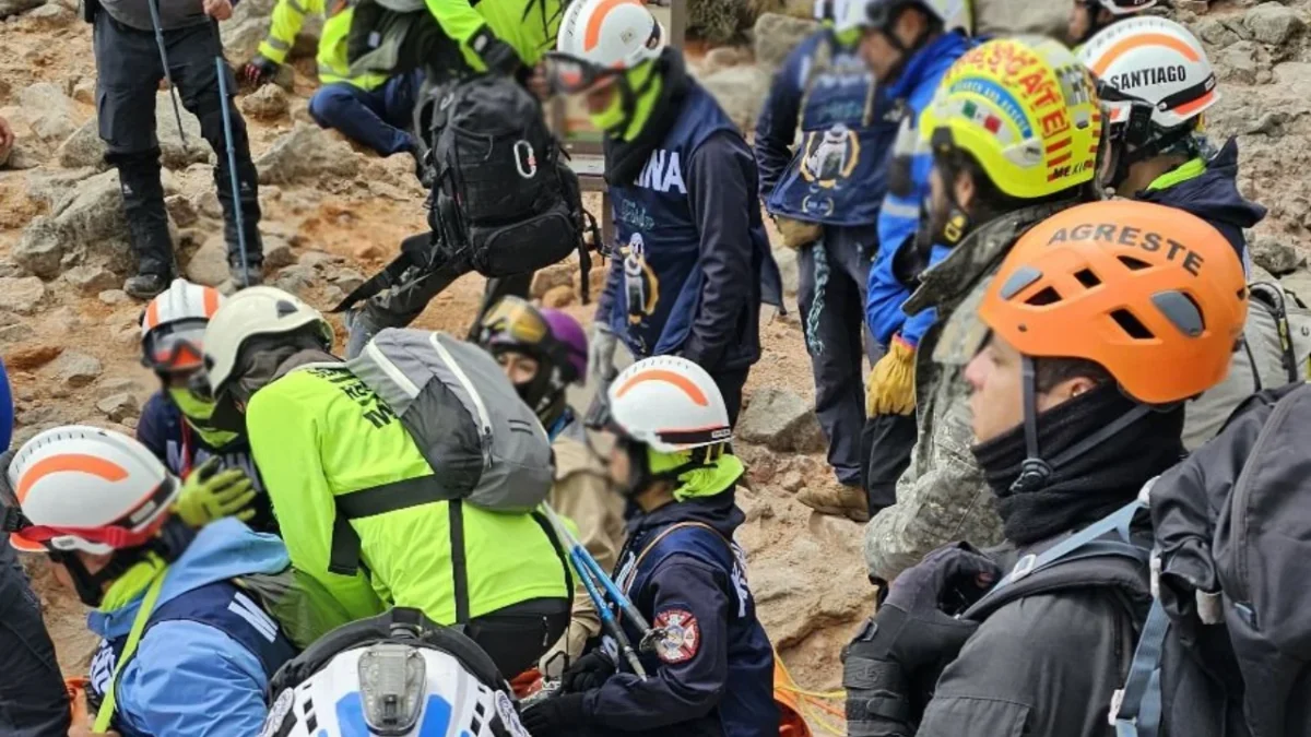 Autoridades hallaron el cuerpo del menor extraviado en Iztaccíhuatl tras ocho días de intensa búsqueda en la zona montañosa.