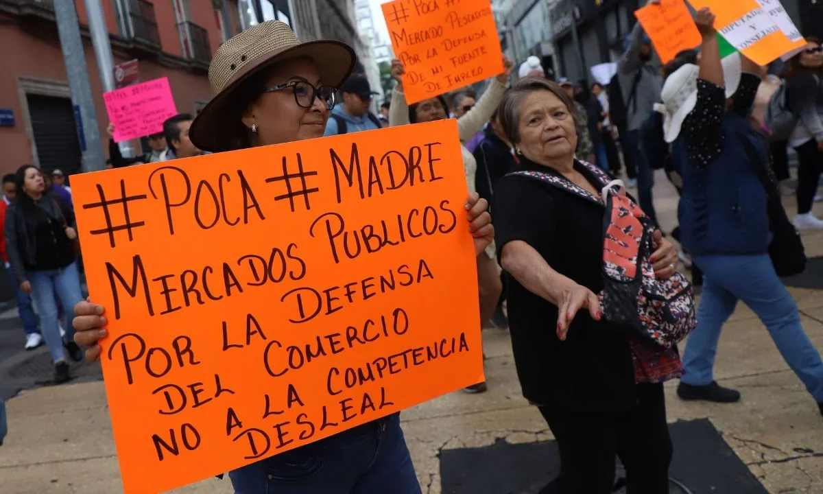 Locatarios de Mercados Públicos colapsan la CDMX con bloqueos