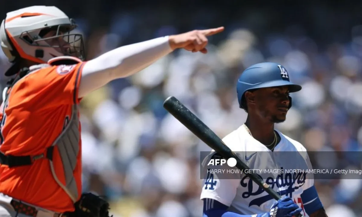 José Altuve lideró la barrida de Astros sobre Los Dodgers con jonrón y dos carreras impulsadas en el Dodger Stadium.