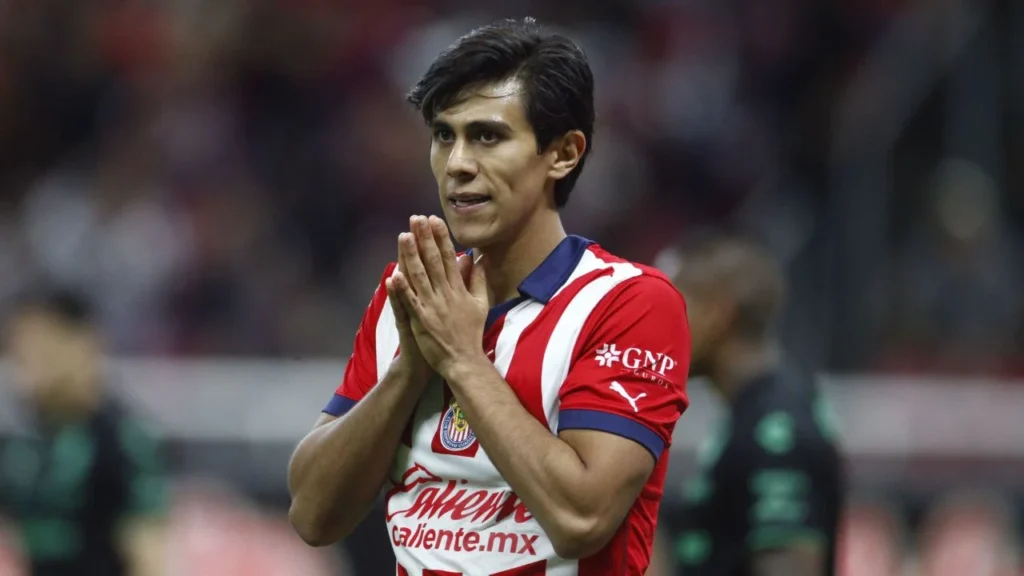 JJ Macías en Chivas