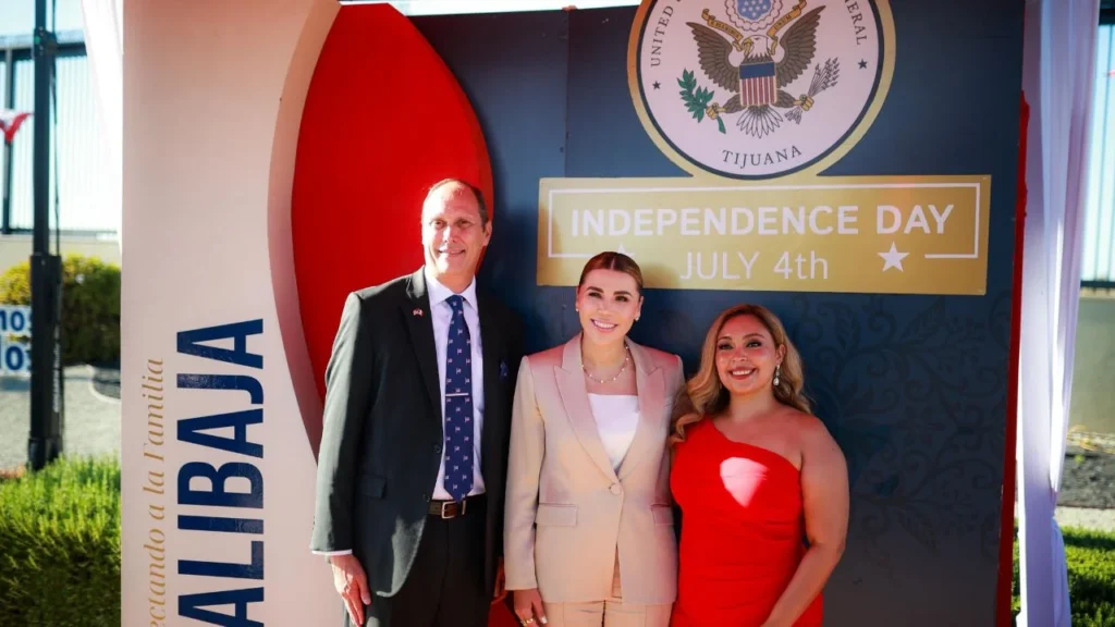 Marina del Pilar asistió al 249 Aniversario de la Independencia de Estados Unidos. Noticias en tiempo real
