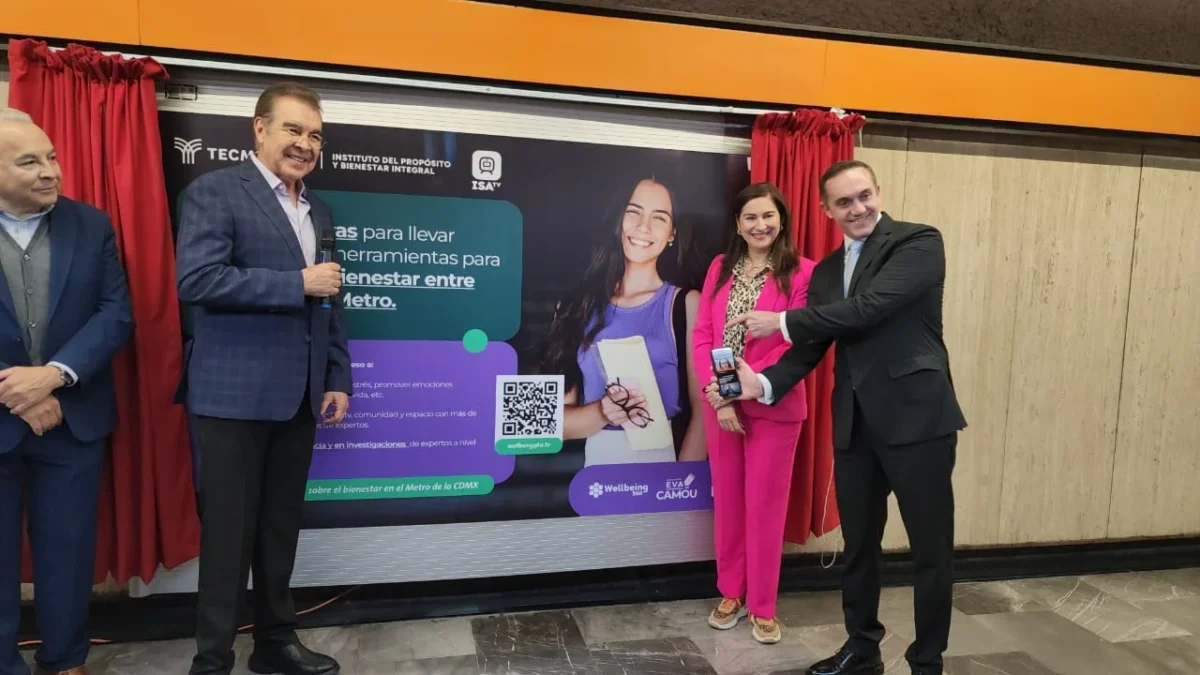 Adrián Rubalcava presenta la campaña Bienestar 360 en instalaciones del Metro.