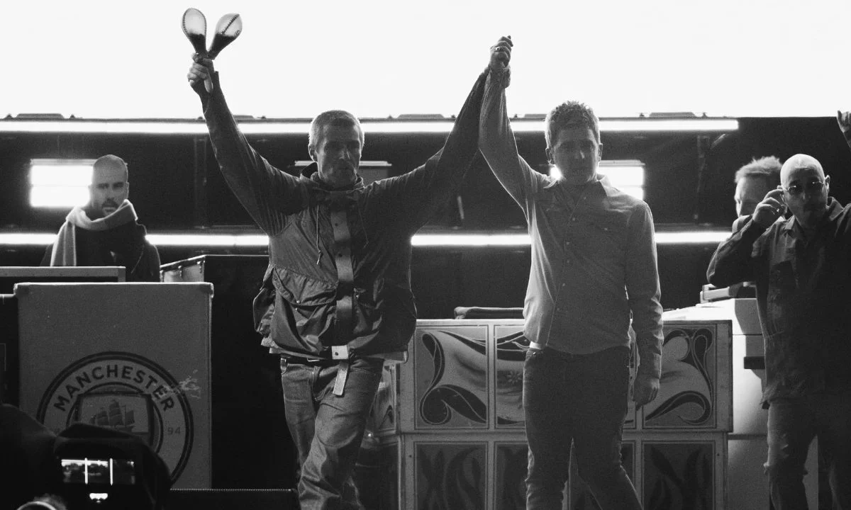 ¡Los hermanos Gallagher están de regreso! Conoce todos los detalles del primer concierto de Oasis en 16 años; así arrancó su tour.