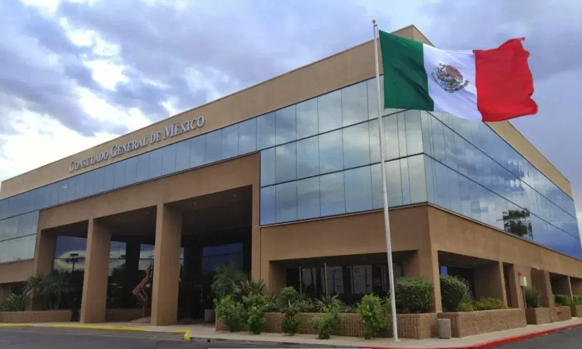 Oposición va por 10% de aumento en presupuesto en consulados