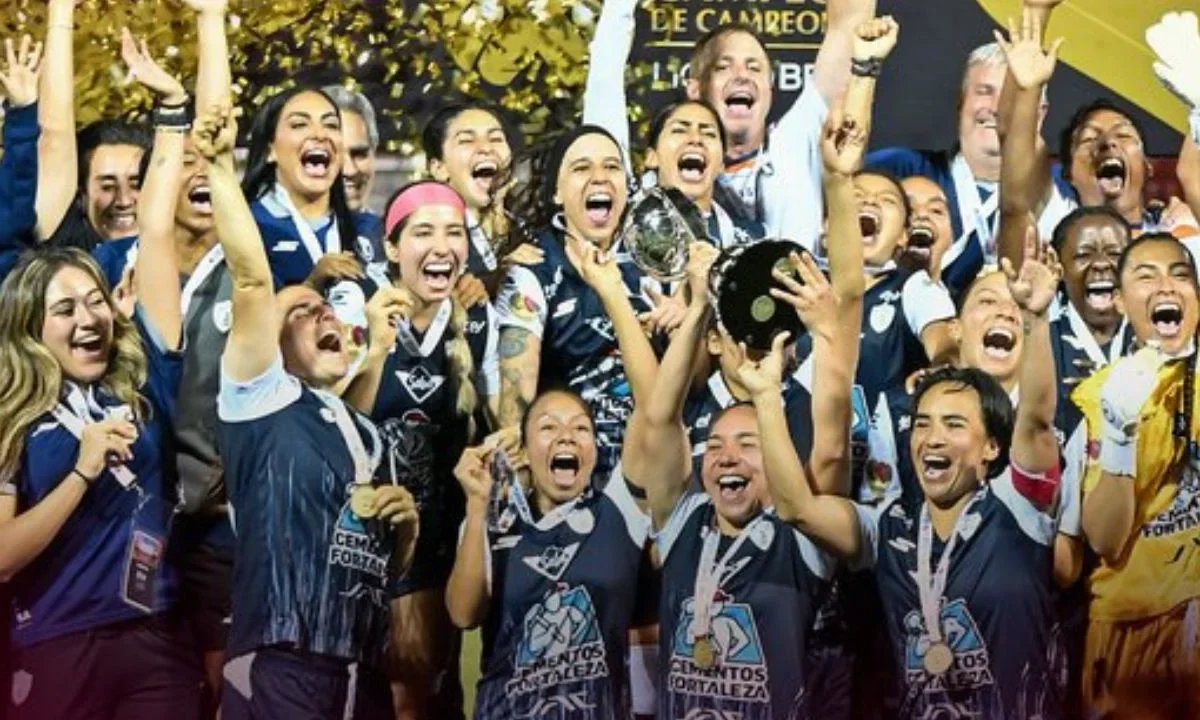 Pachuca Femenil se corona con el Campeón de Campeonas al vencer a Rayadas.