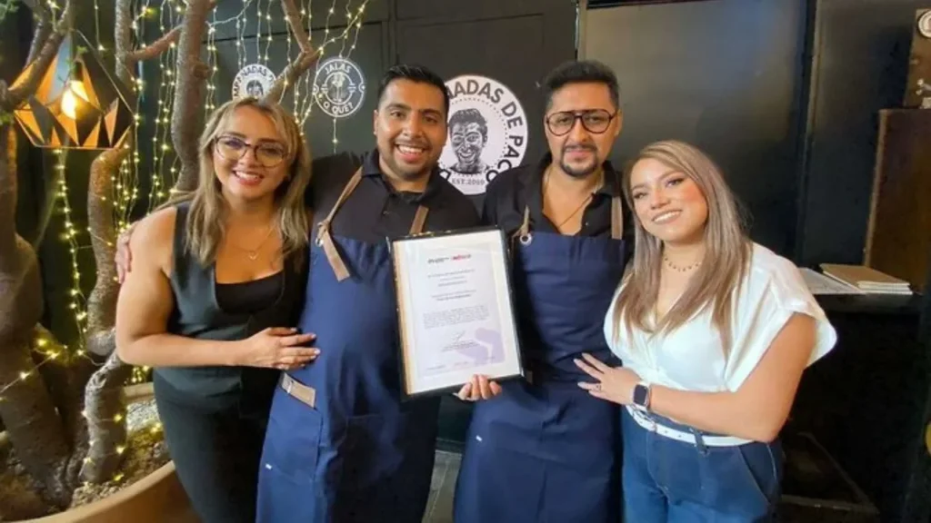 Paco el de las empanadas, inaugura su primer local en Cholula, Puebla. Noticias en tiempo real