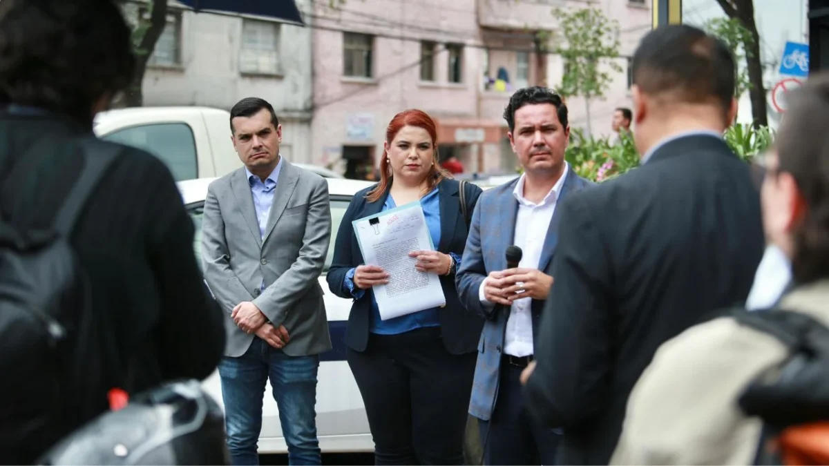 Mejía Berdeja incurrió en conductas penales-administrativas: PAN.