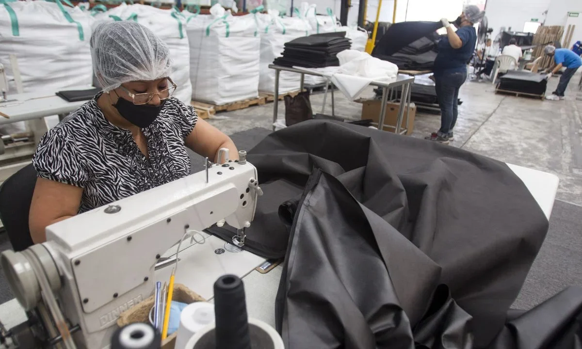 Los empleos de calidad en el país van en picada, por un estancamiento económico y un freno a la inversión,y plazas disponibles