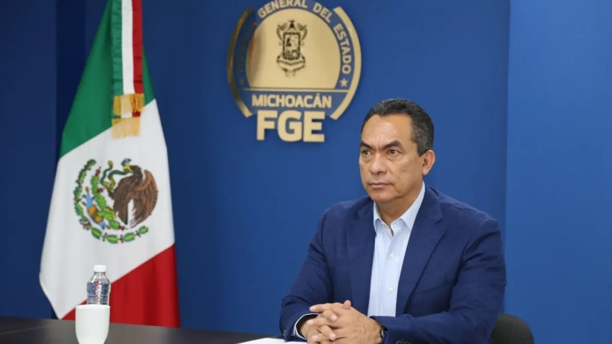 Adrián López Solís renunció como fiscal de Michoacán