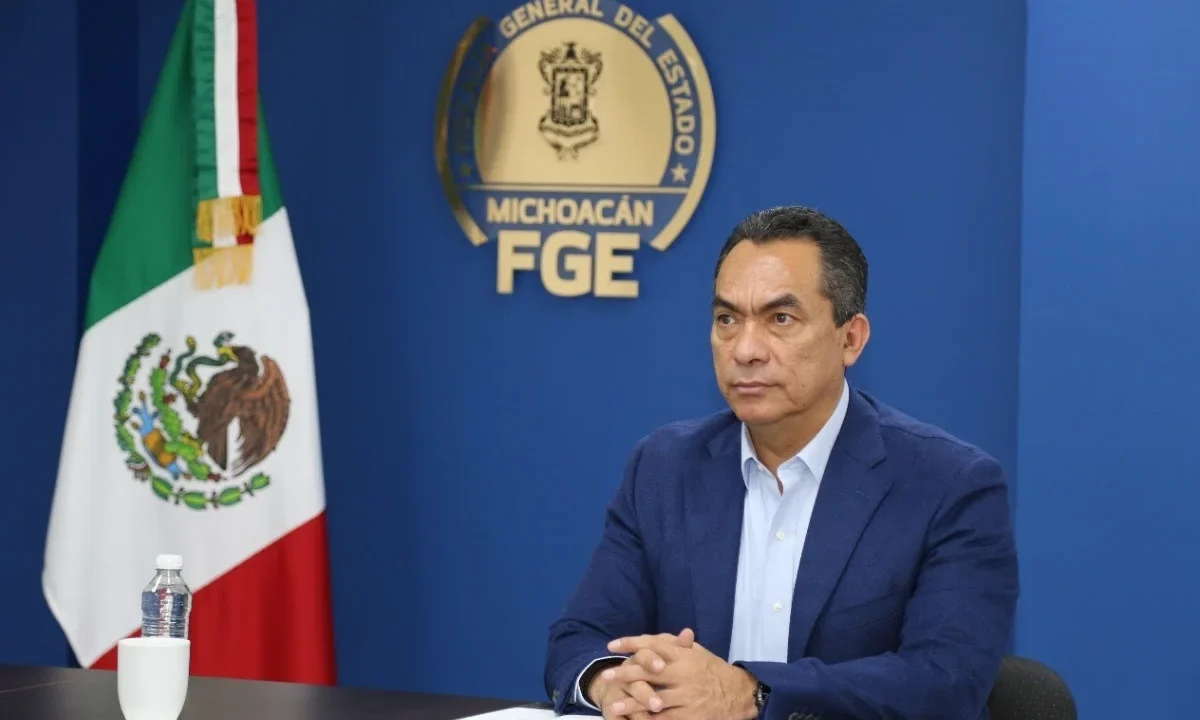 Adrián López Solís renunció como fiscal de Michoacán